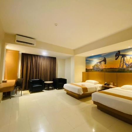 Comforta Dumai Esterno foto