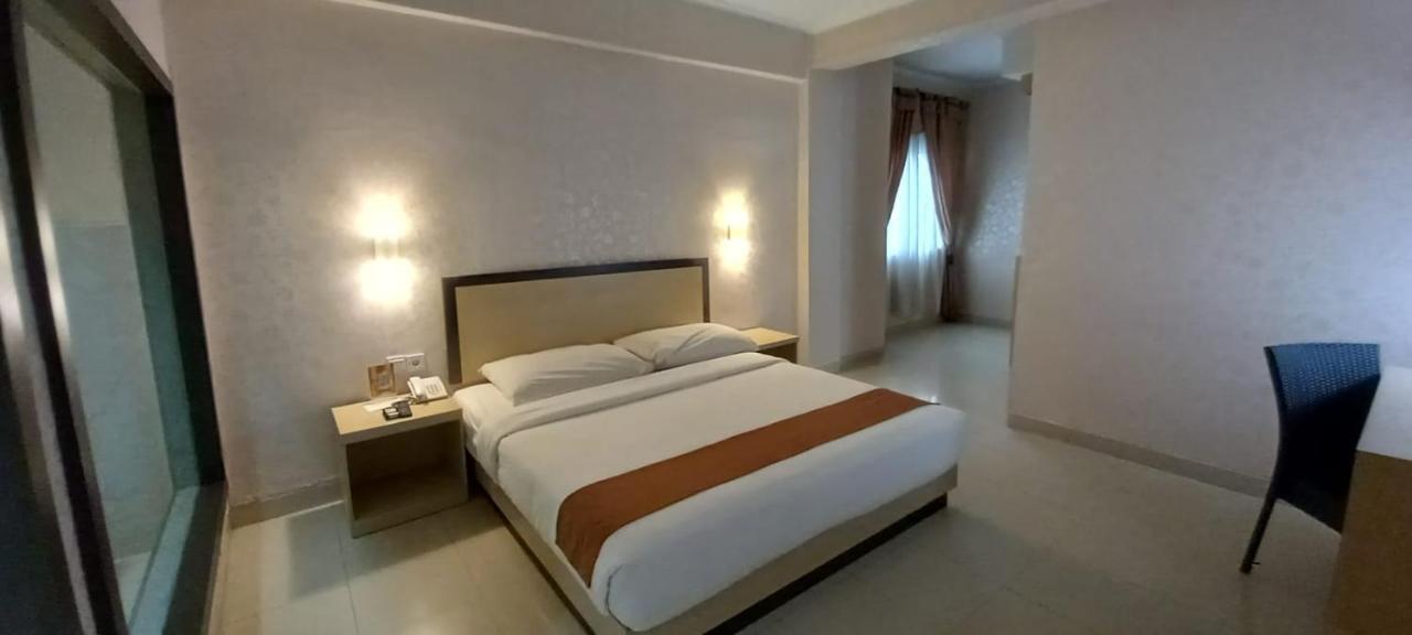 Comforta Dumai Esterno foto