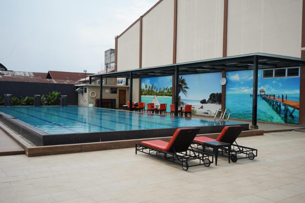 Comforta Dumai Esterno foto