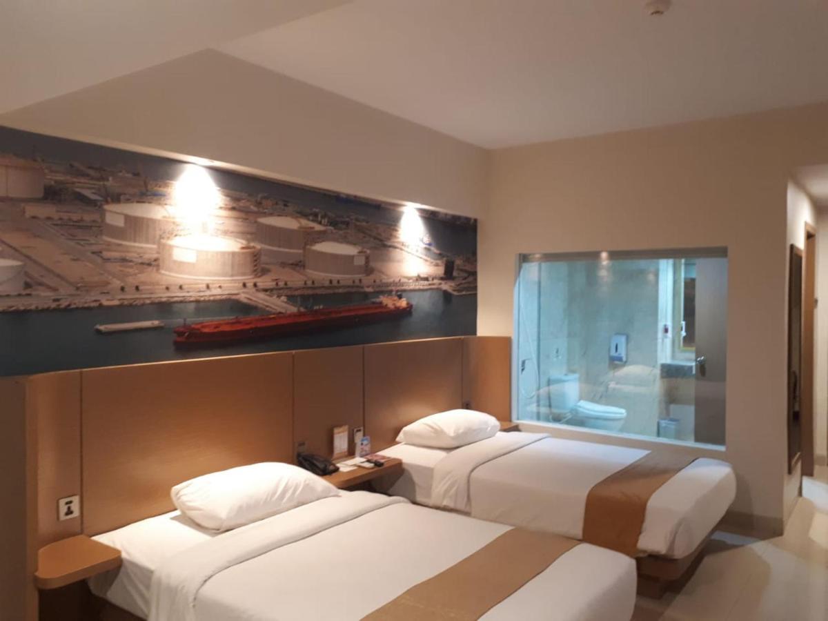 Comforta Dumai Esterno foto
